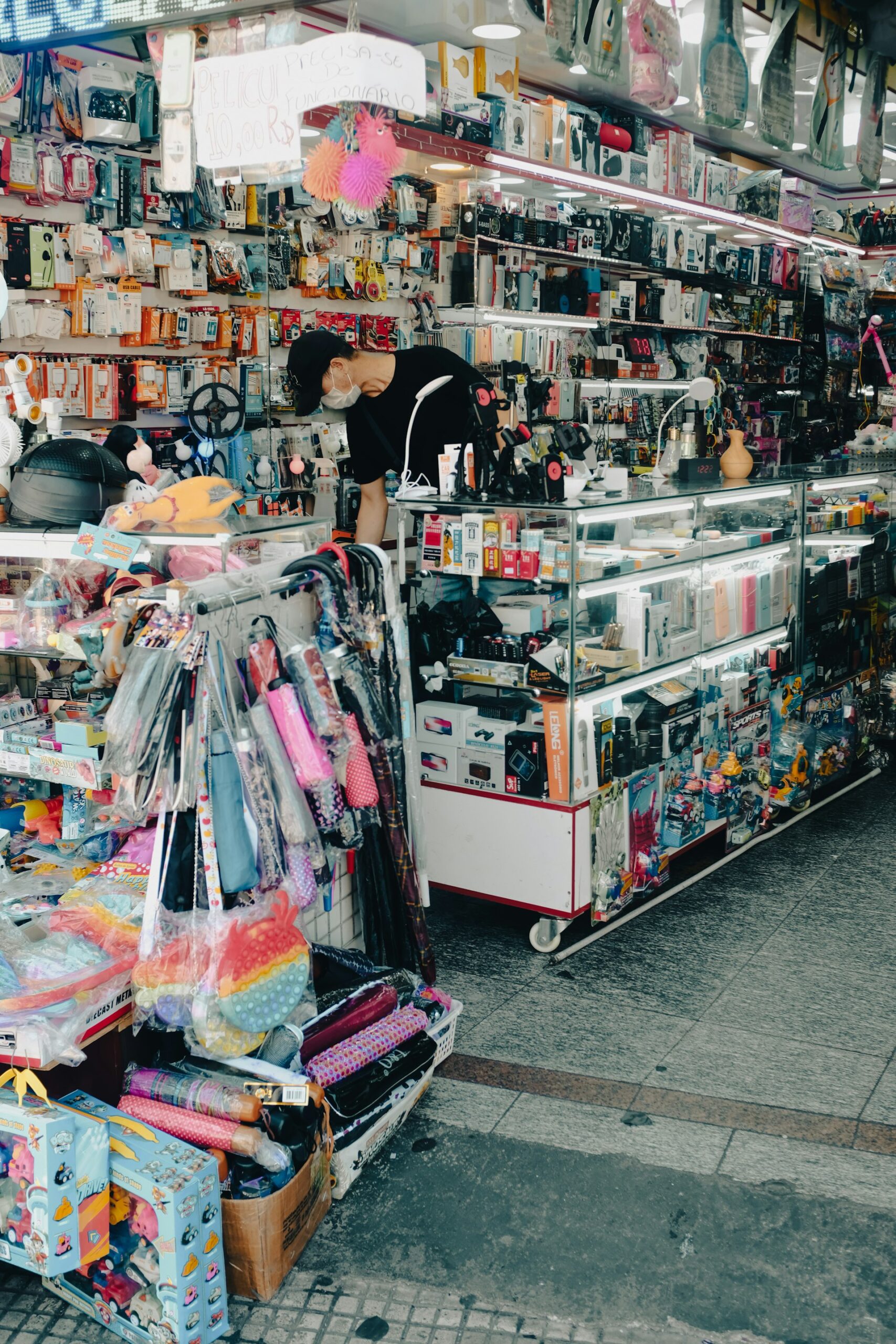 Unlocking Value in Entertainment Merchandise & Collectibles: Trends, Strategies, and Access