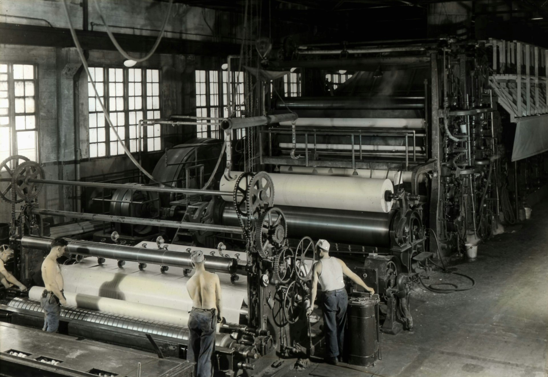How the Printing Press Changed World History: The Birth of Mass Communication and Modern Society